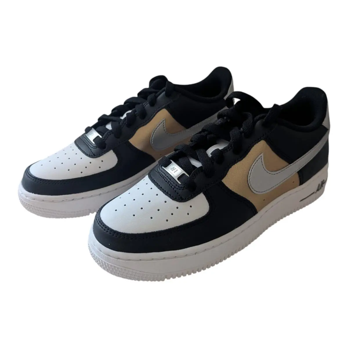 Nike shoes - Nike Air Force 1 - Air Force - Black & Gold 2