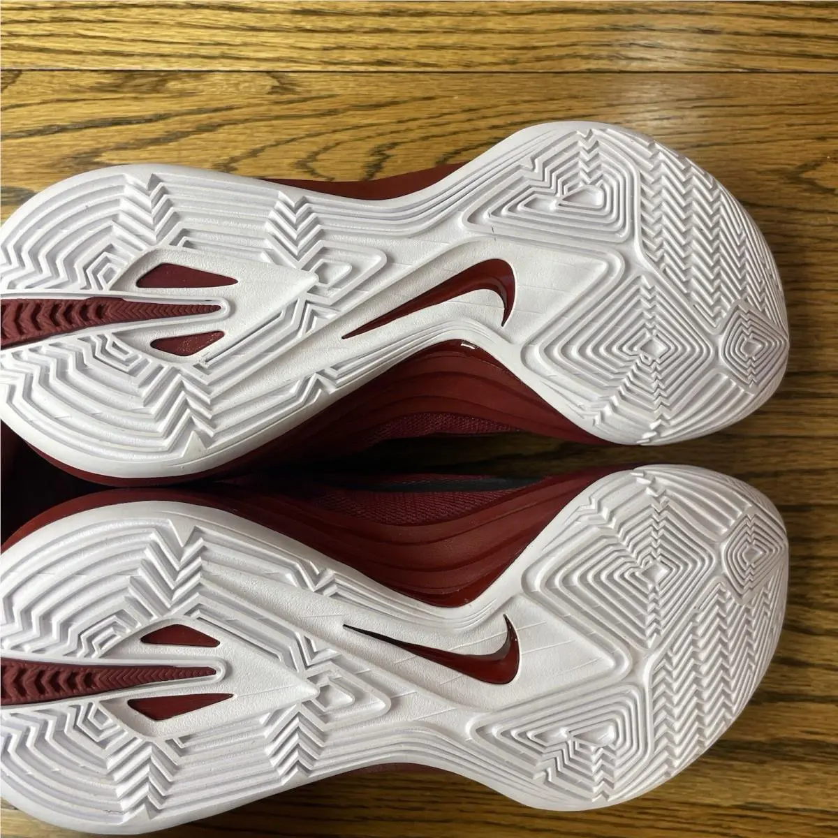 Nike shoes - Nike Hyperdunk 2014 - Hyperdunk - 685777-602 - Burgundy (UPC: 00091202521318) 4