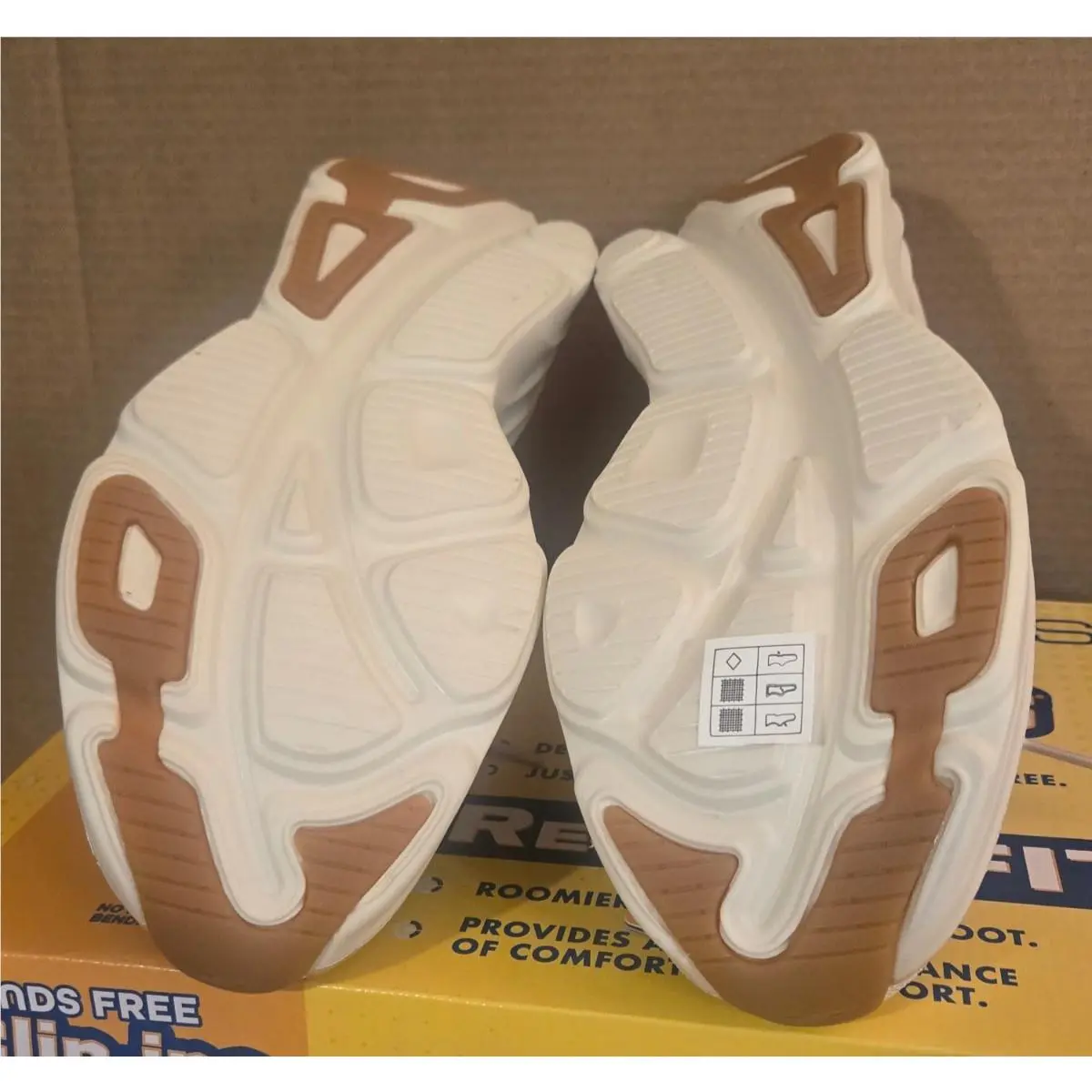 Skechers shoes - Natural Gold (UPC: 198376494599) 4