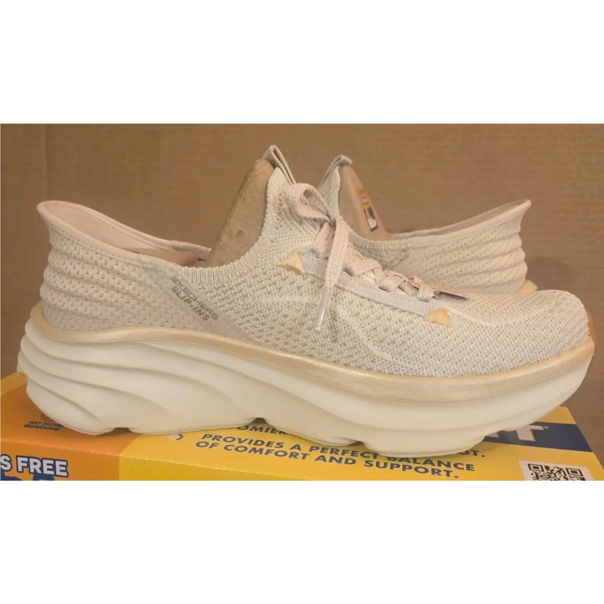 Skechers shoes - Natural Gold (UPC: 198376494599) 5