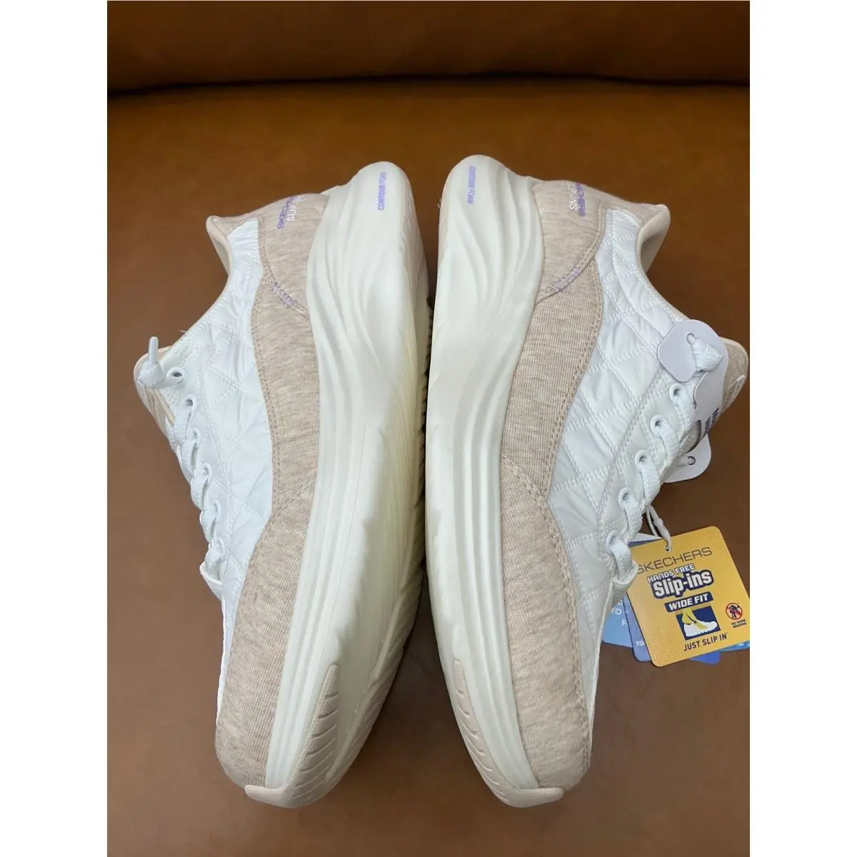 Skechers shoes - Hands Free Slip-ins Quiet Luxury - White 1