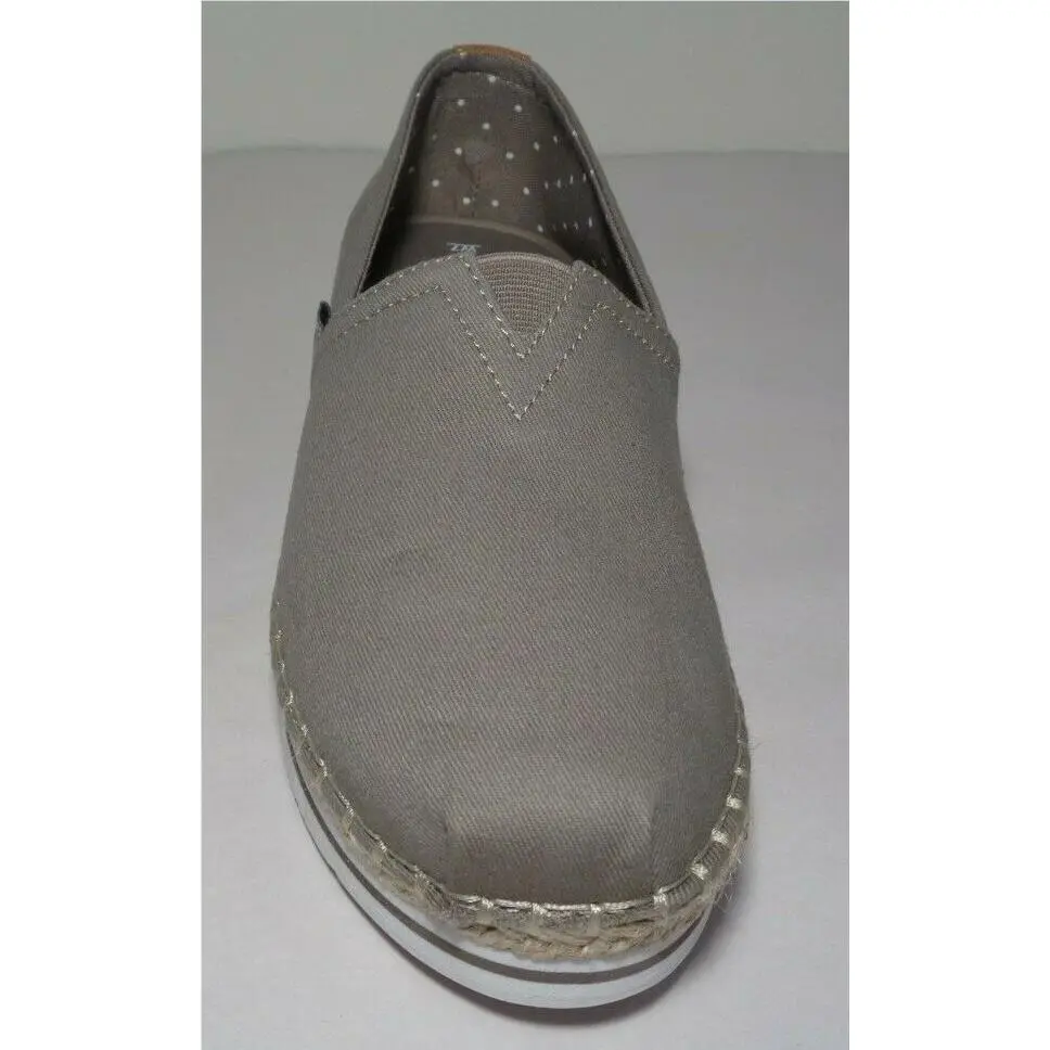 Skechers shoes - Beige (UPC: 193113073822) 2
