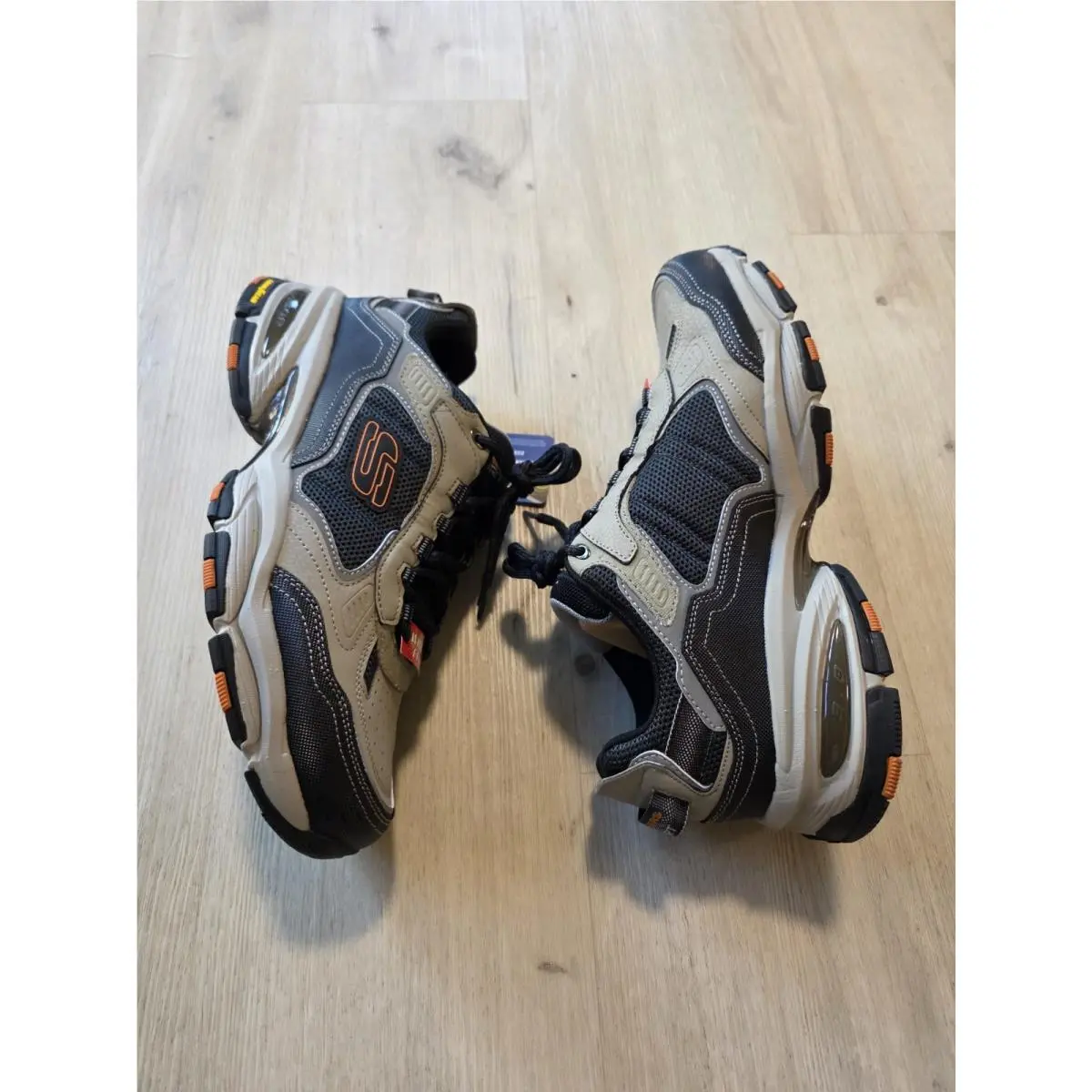 Skechers shoes - Taupe/Black 2