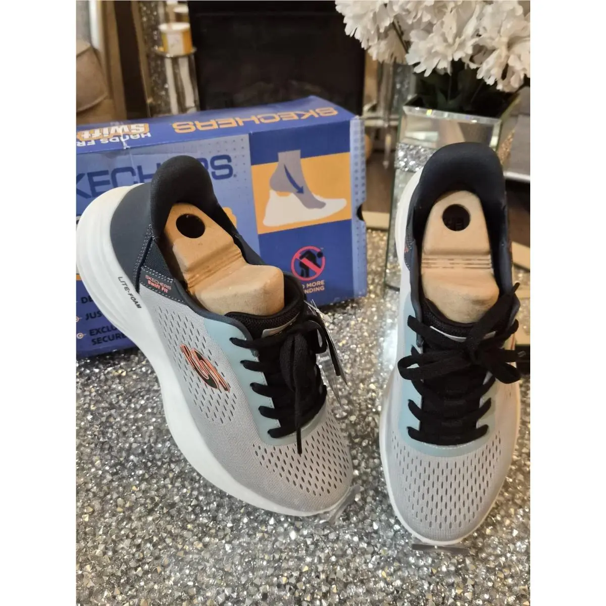 Skechers shoes - SKECHERS FREE SWIFT - FREE SWIFT - GRAY/BLACK 1