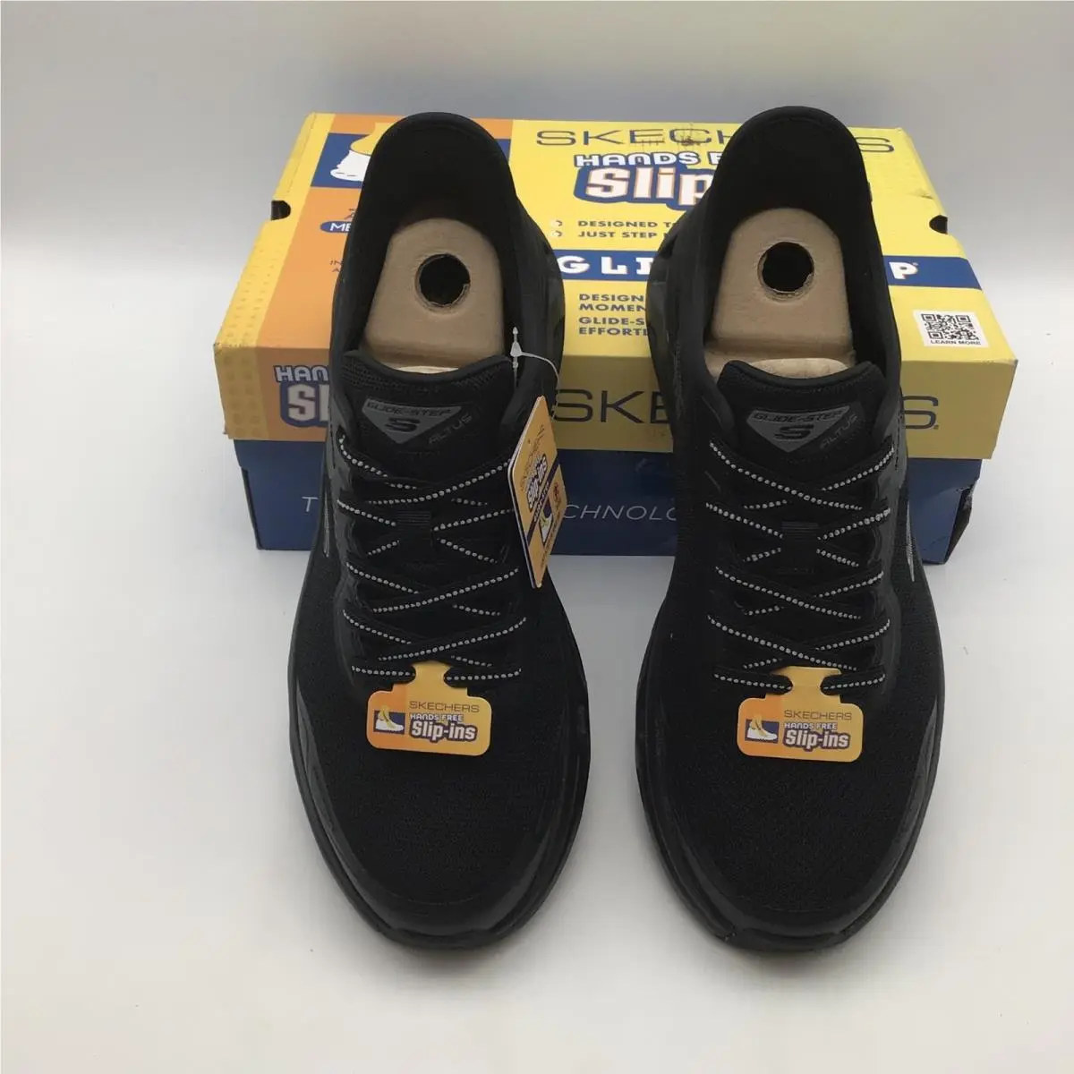 Skechers shoes - Glide-Step Altus - Turn Out - Black 1