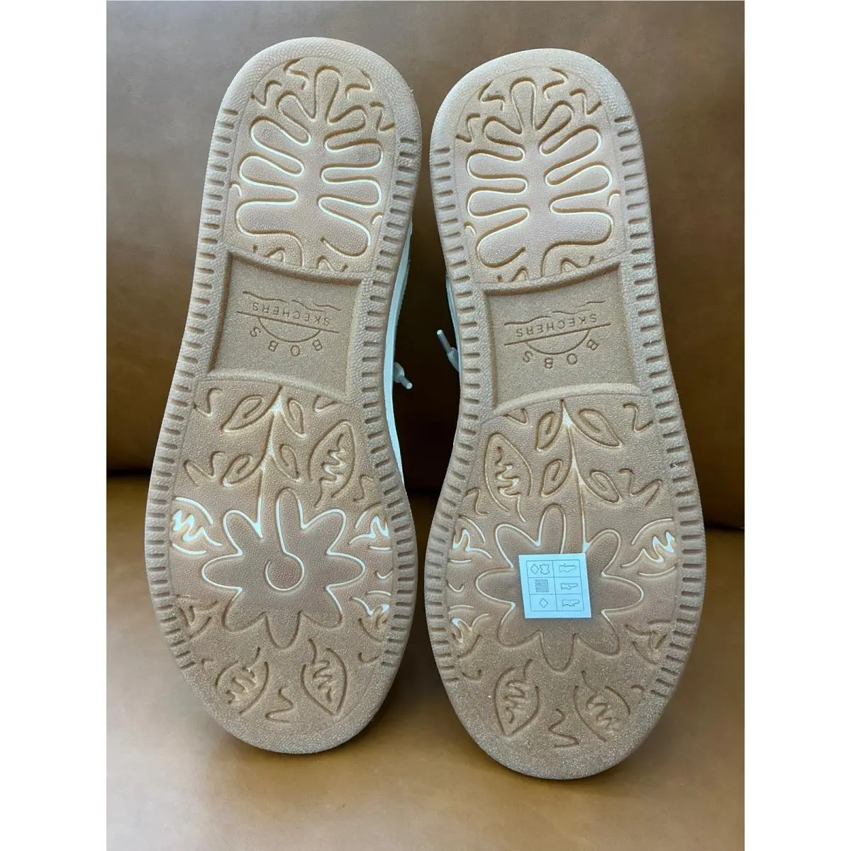 Skechers shoes - BOBS Cute Court Glitz Look - White 3