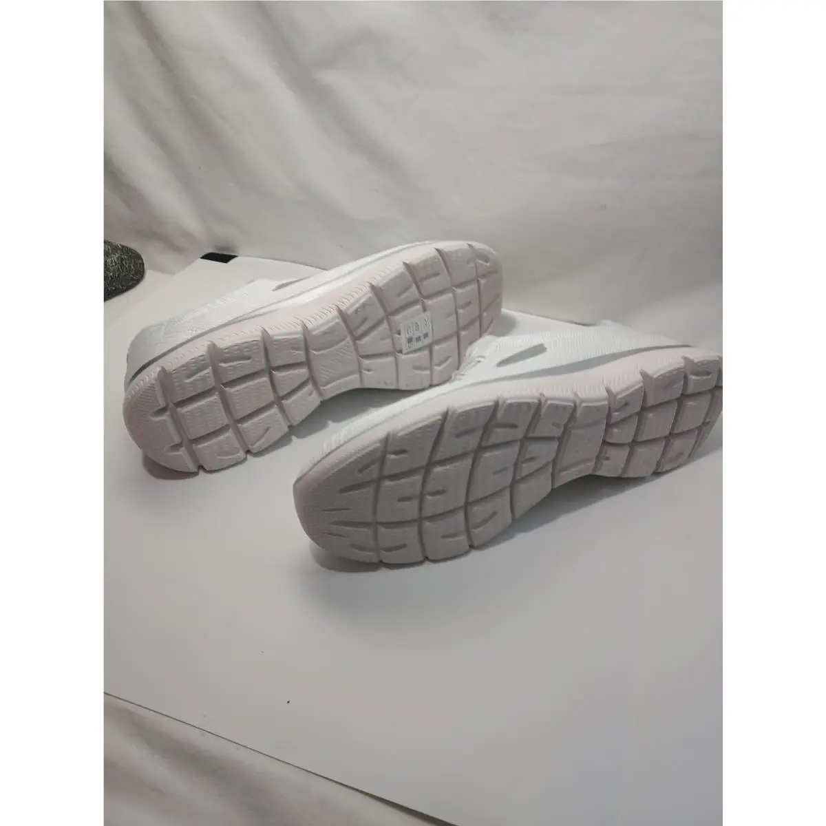 Skechers shoes - summits-Artistry Chic - Chic - 150119 - White (UPC: 197627471587) 14
