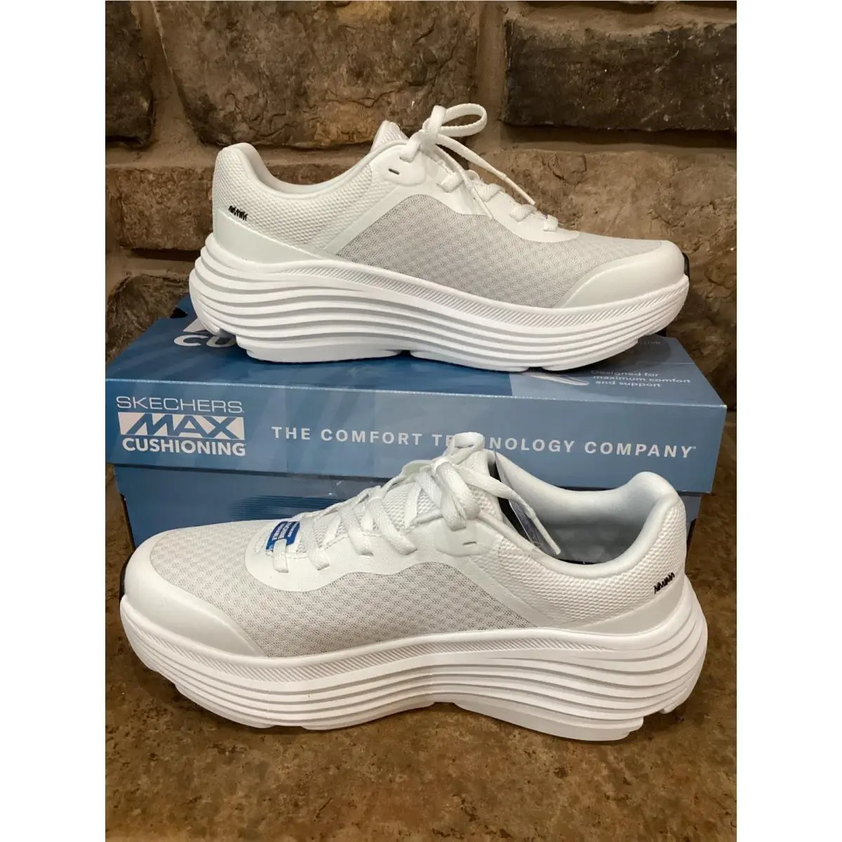 Skechers shoes - Max Cushioning Endeavour - Max Cushioning Endeavour - White 0