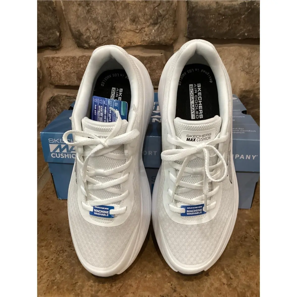 Skechers shoes - Max Cushioning Endeavour - Max Cushioning Endeavour - White 1
