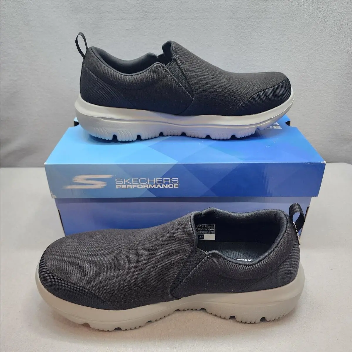 Skechers shoes - GoWalk Evolution Ultra Rapid - GoWalk Evolution Ultra Rapid - Black 0