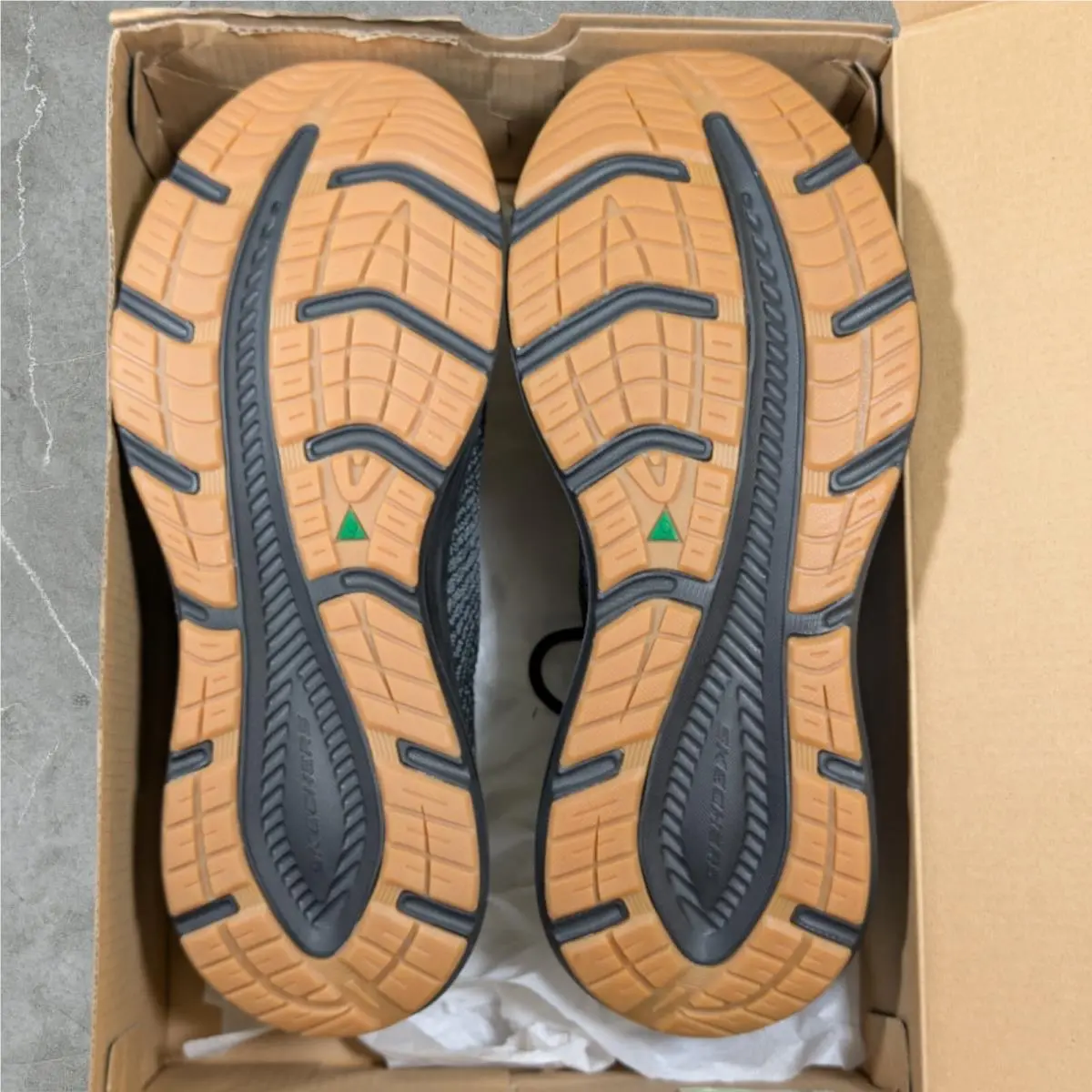 Skechers shoes - Black 4