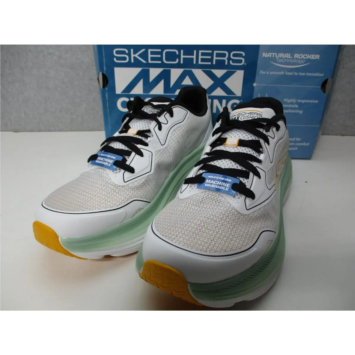 Skechers shoes - 220615 - White (UPC: 7445026818834) 0