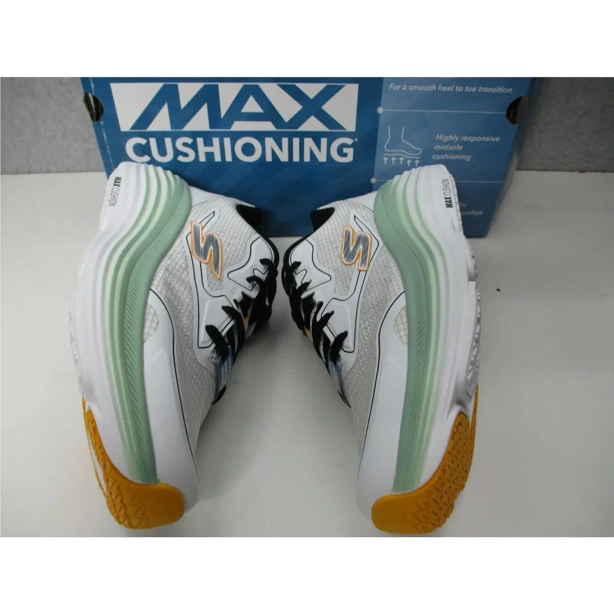 Skechers shoes - 220615 - White (UPC: 7445026818834) 3