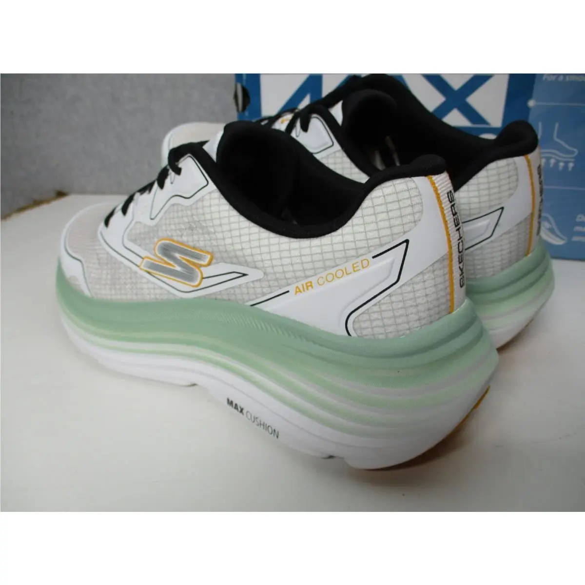 Skechers shoes - 220615 - White (UPC: 7445026818834) 4