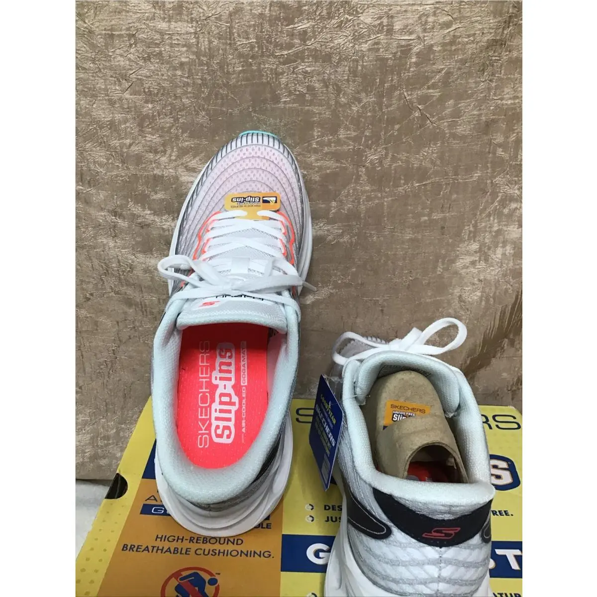 Skechers shoes - SKECHERS Max - Max - White/Multi 4