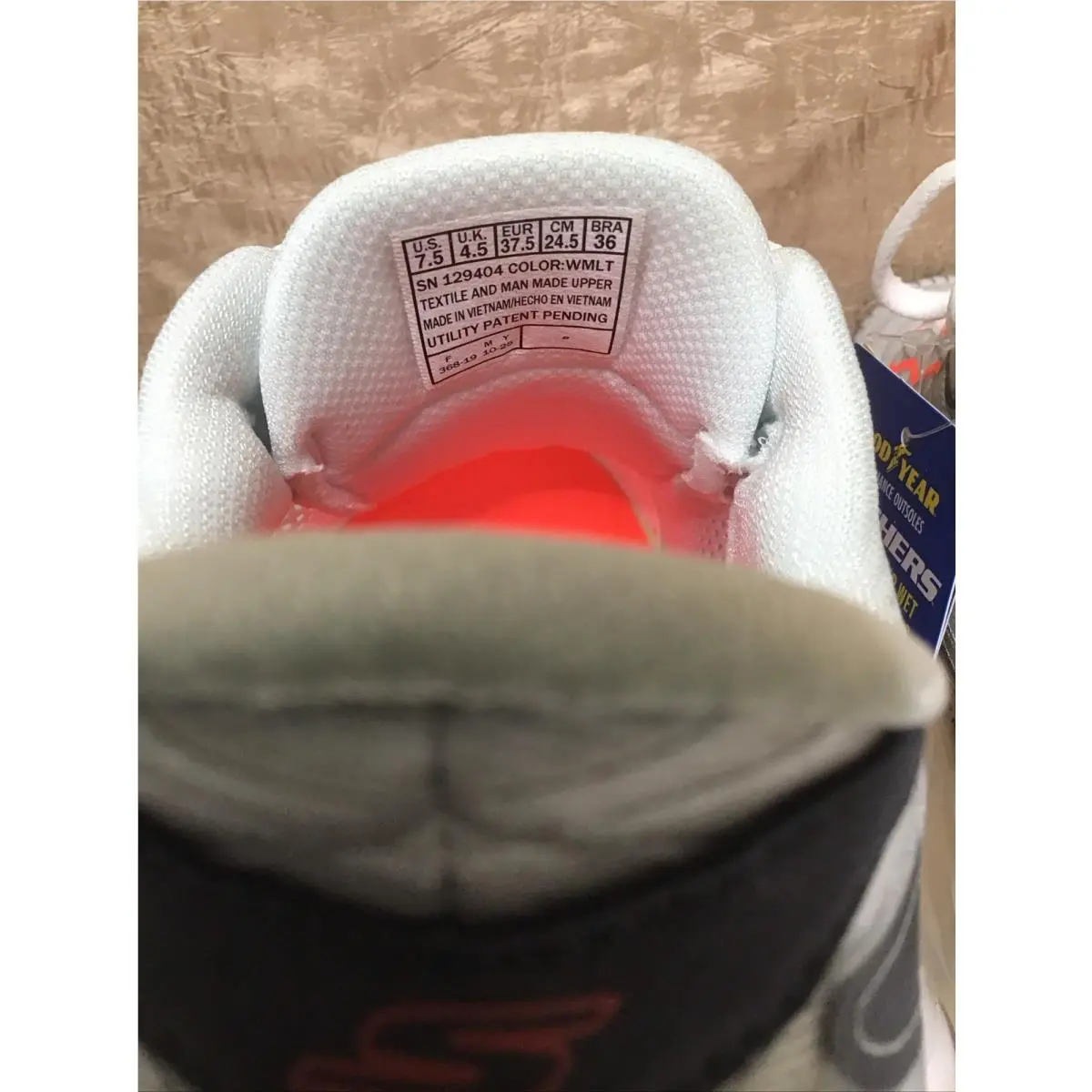 Skechers shoes - SKECHERS Max - Max - White/Multi 5