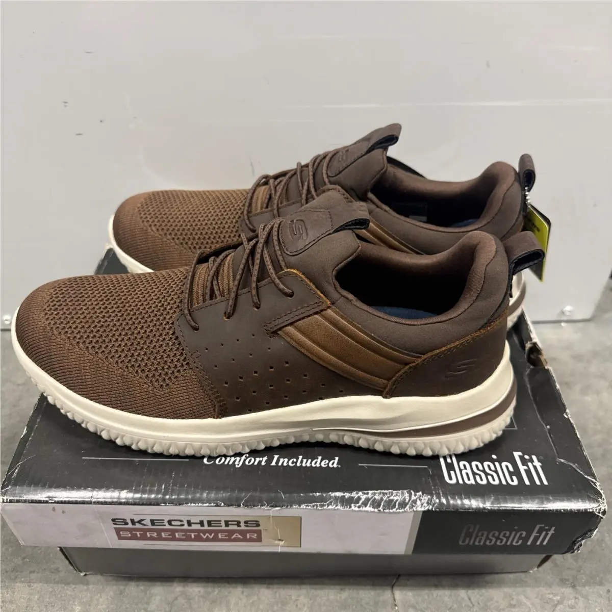 Skechers shoes - Delson 3.0 - Delson - Brown (UPC: 195204244432) 4