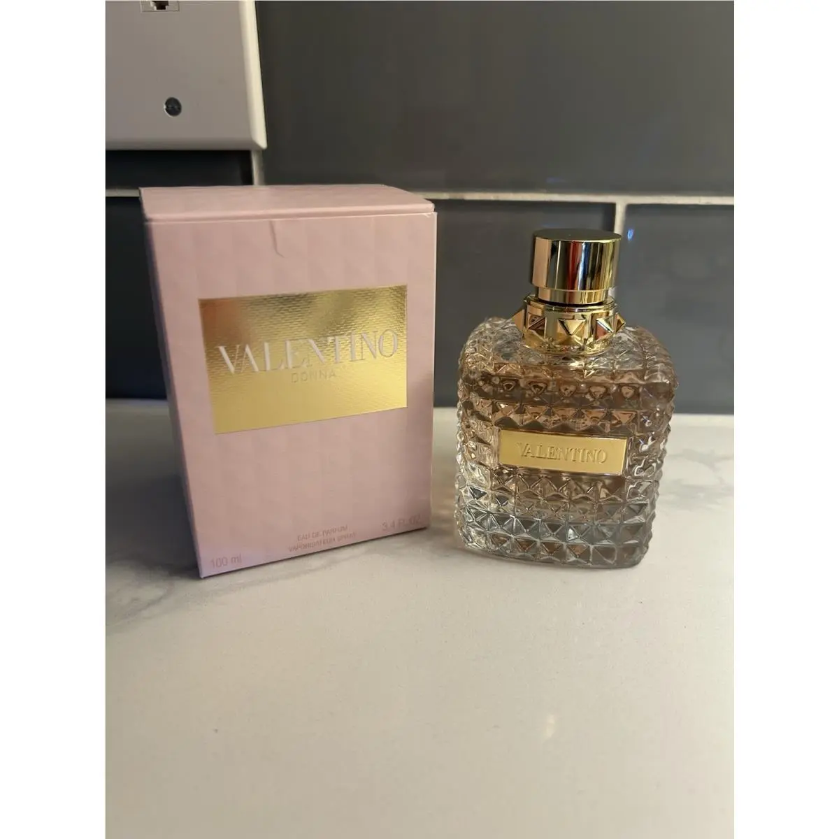 Donna Edp Spray Women 3.4oz / 100ml by Valentino