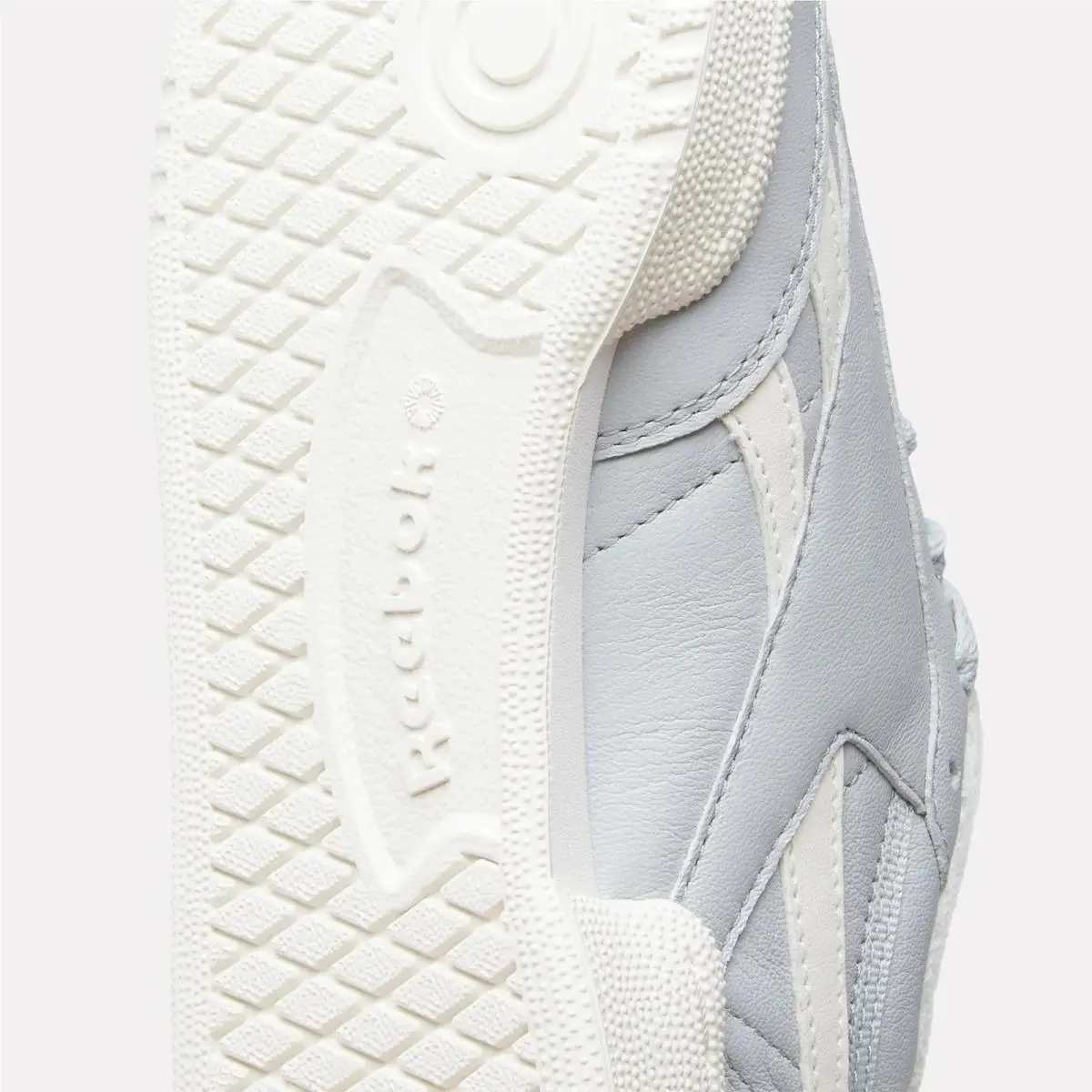 Reebok shoes - BREEZE/CHALK/BREEZE 14