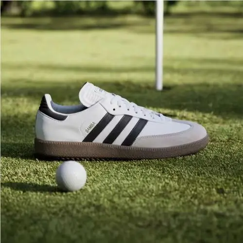 Adidas shoes - Cloud White / Core Black / Gum 1