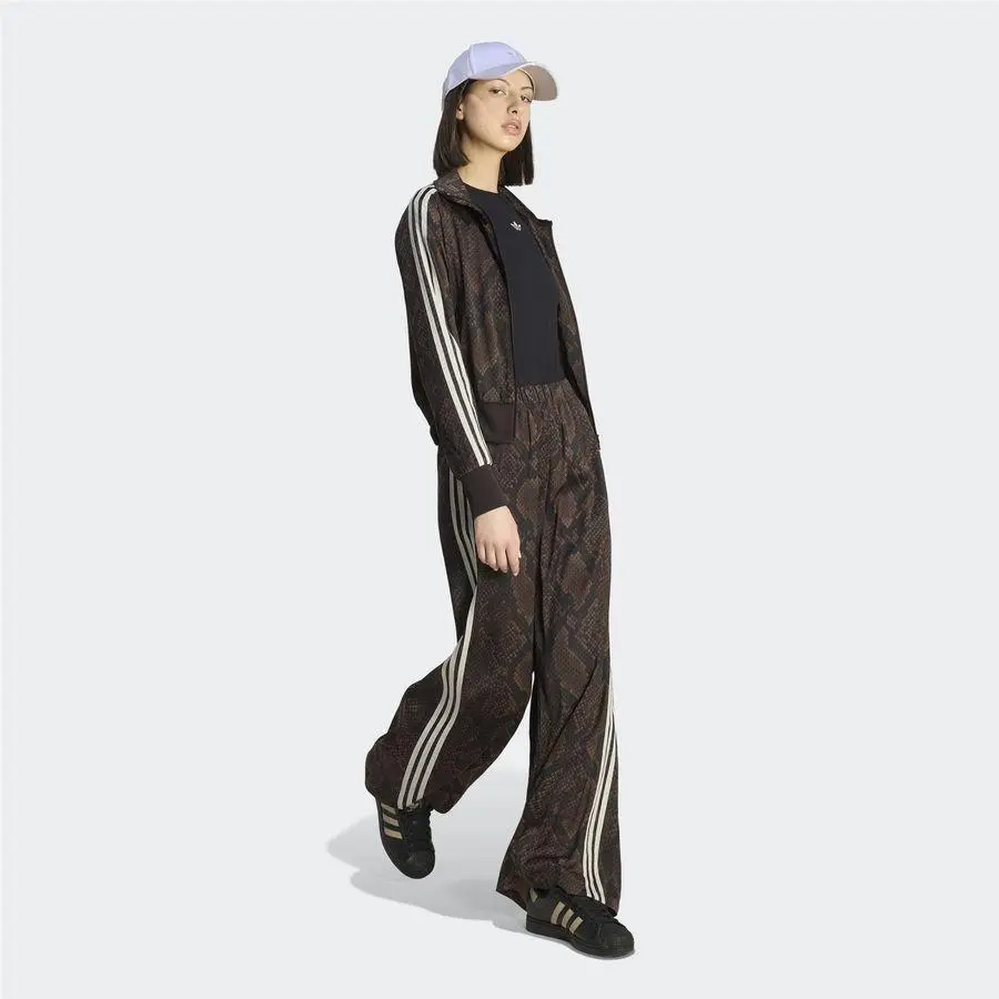 Adidas clothing - adidas Firebird - Firebird - KX1884 - Earth Strata / Aurora Coffee 29