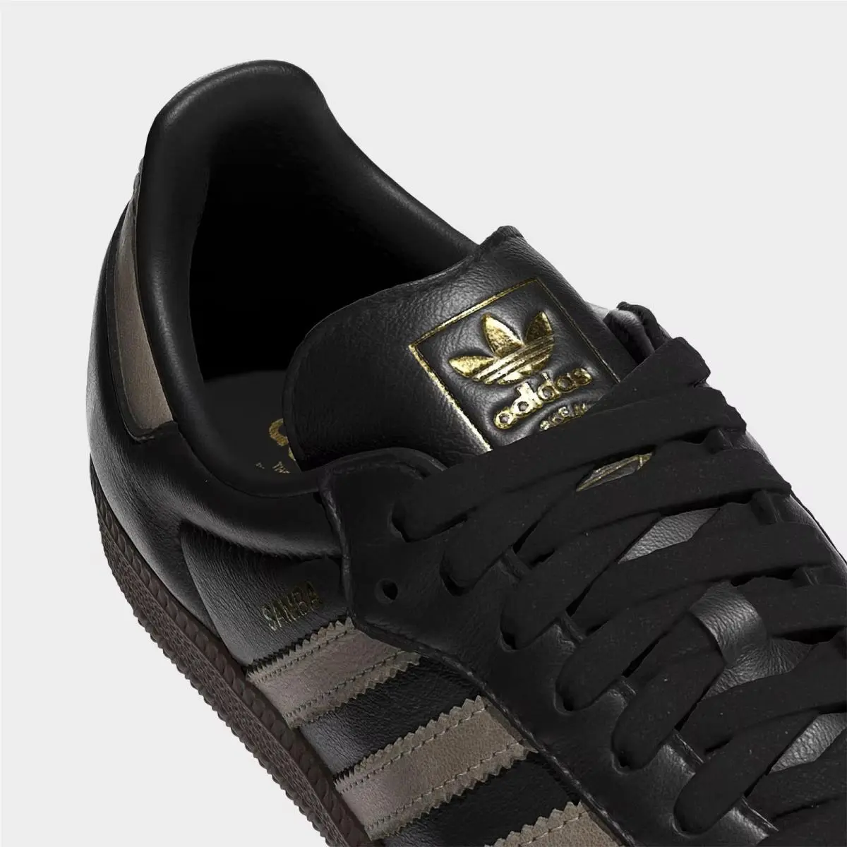 Adidas shoes - KJ0995 001 - Core Black/Wonder Beige/Gold Metallic 0