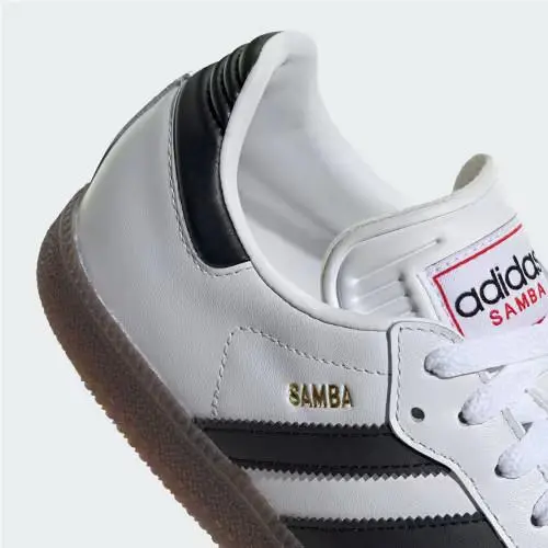 Adidas shoes - Cloud White / Core Black / Vivid Red 19