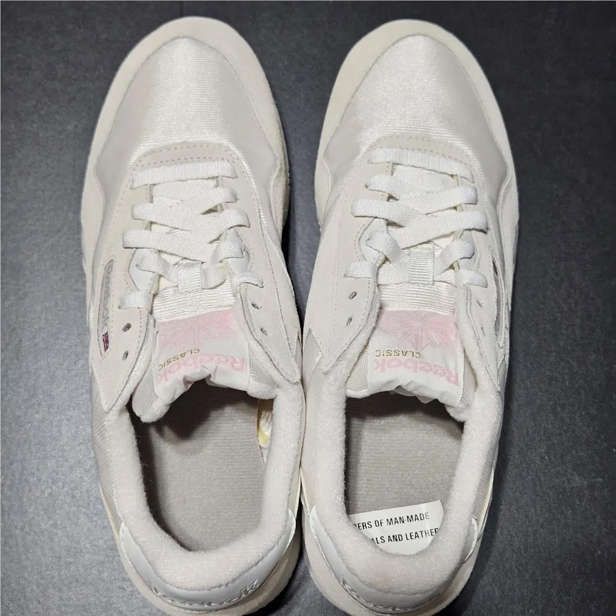 Reebok shoes - Reebok Classic - Classic - White 3