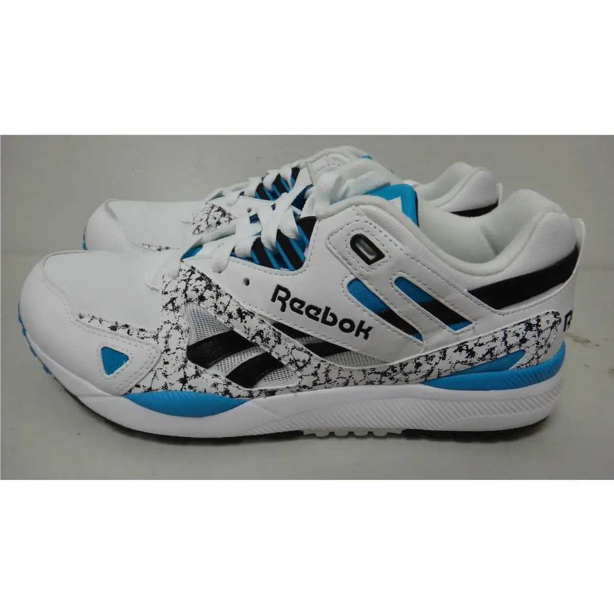 Reebok shoes - Reebok Ventilator 2 - Ventilator - M45597 - White 1