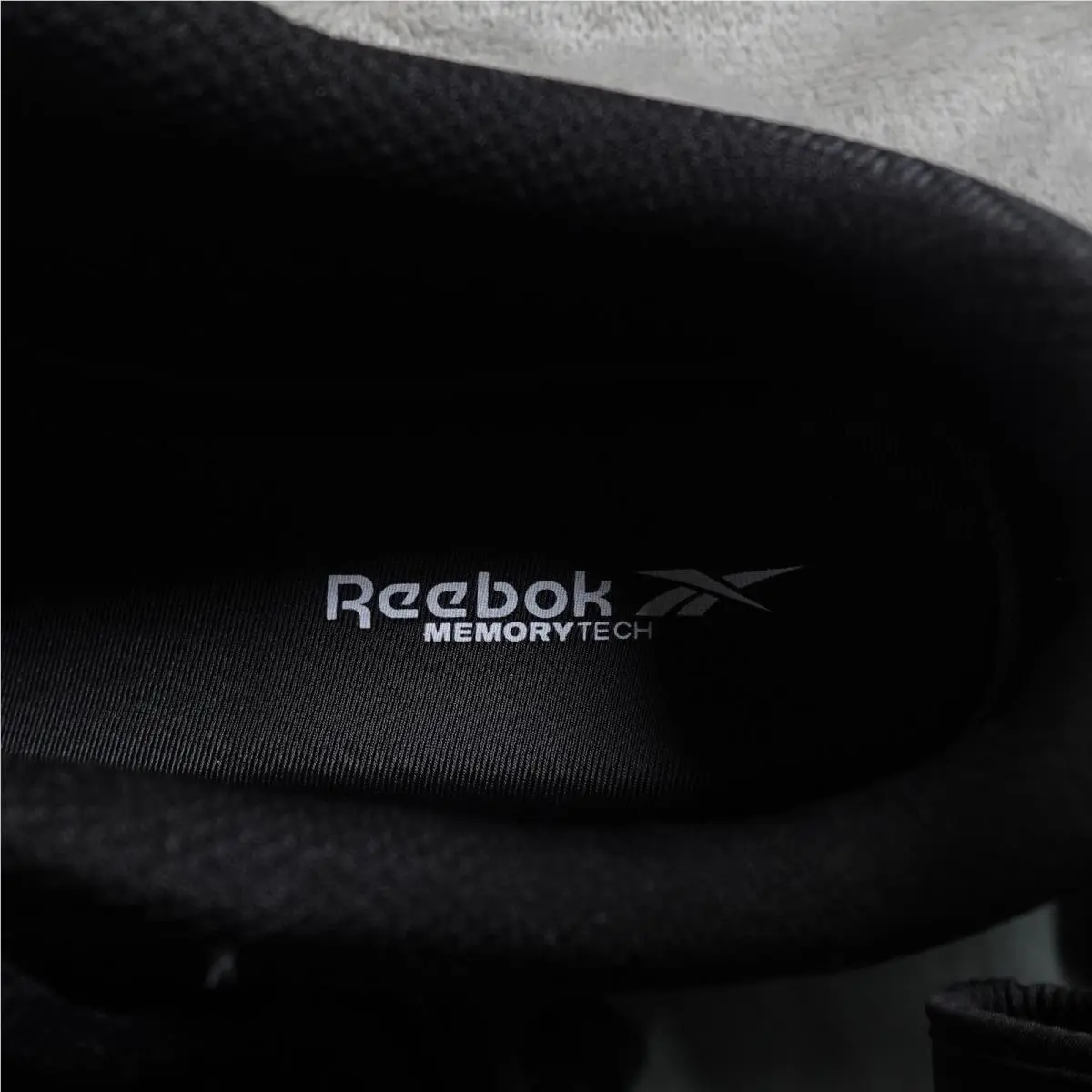 Reebok shoes - Black 9