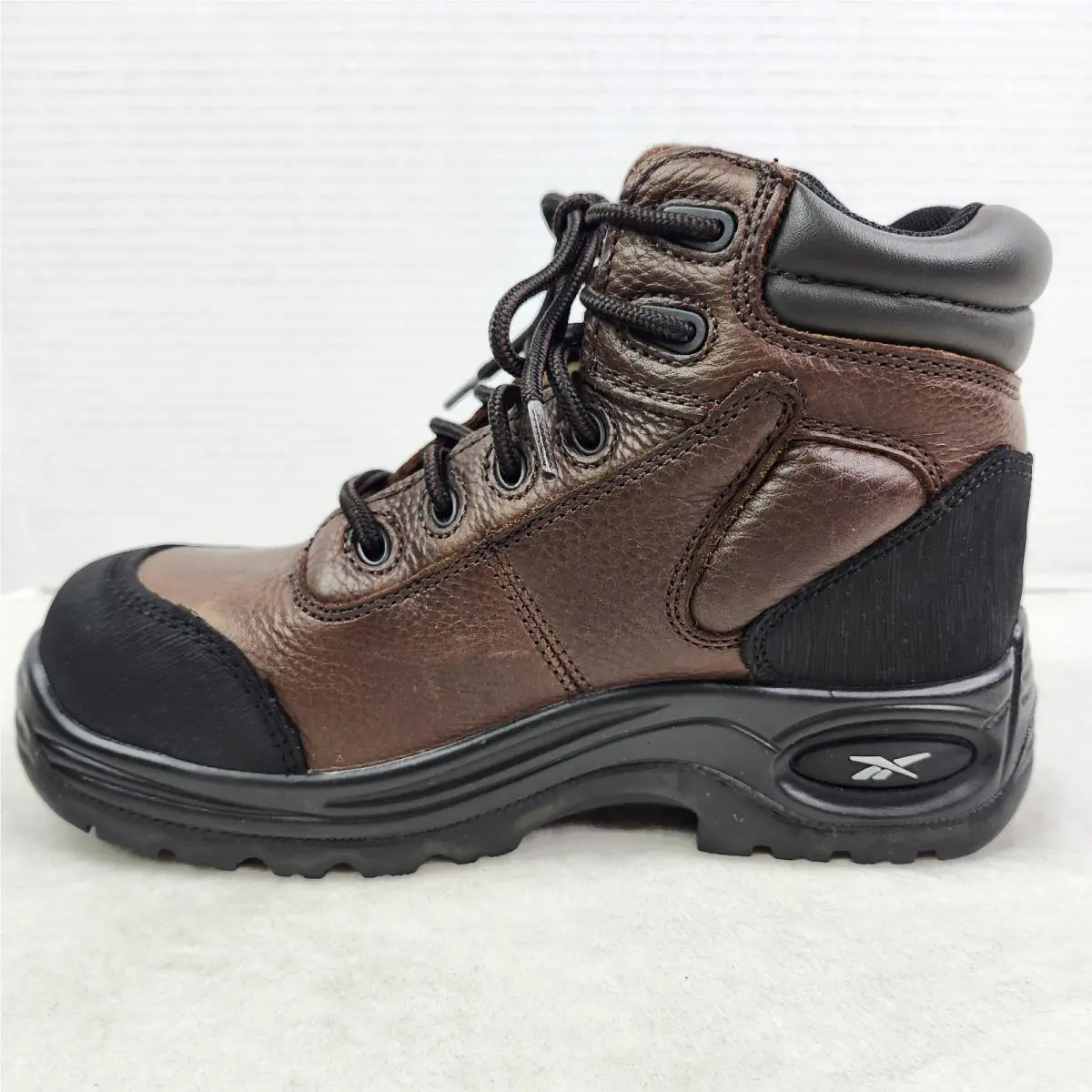 Reebok shoes - Esd - Esd - Brown (UPC: 690774133945) 4