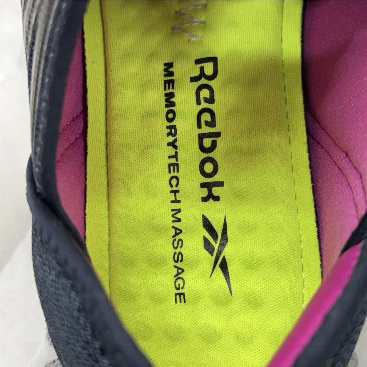 Reebok shoes - Purple (UPC: 690774463820) 4