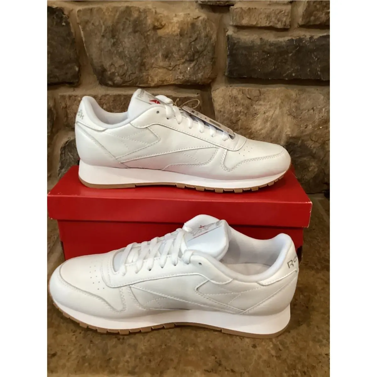 Reebok shoes - Classic Leather White Gum Sole 100008491 - White 0