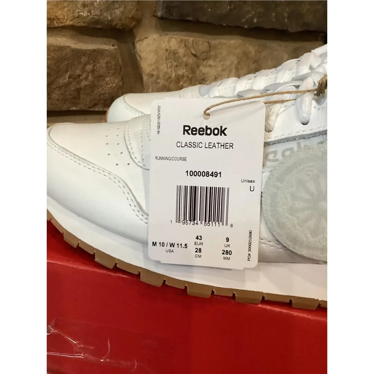 Reebok shoes - Classic Leather White Gum Sole 100008491 - White 6
