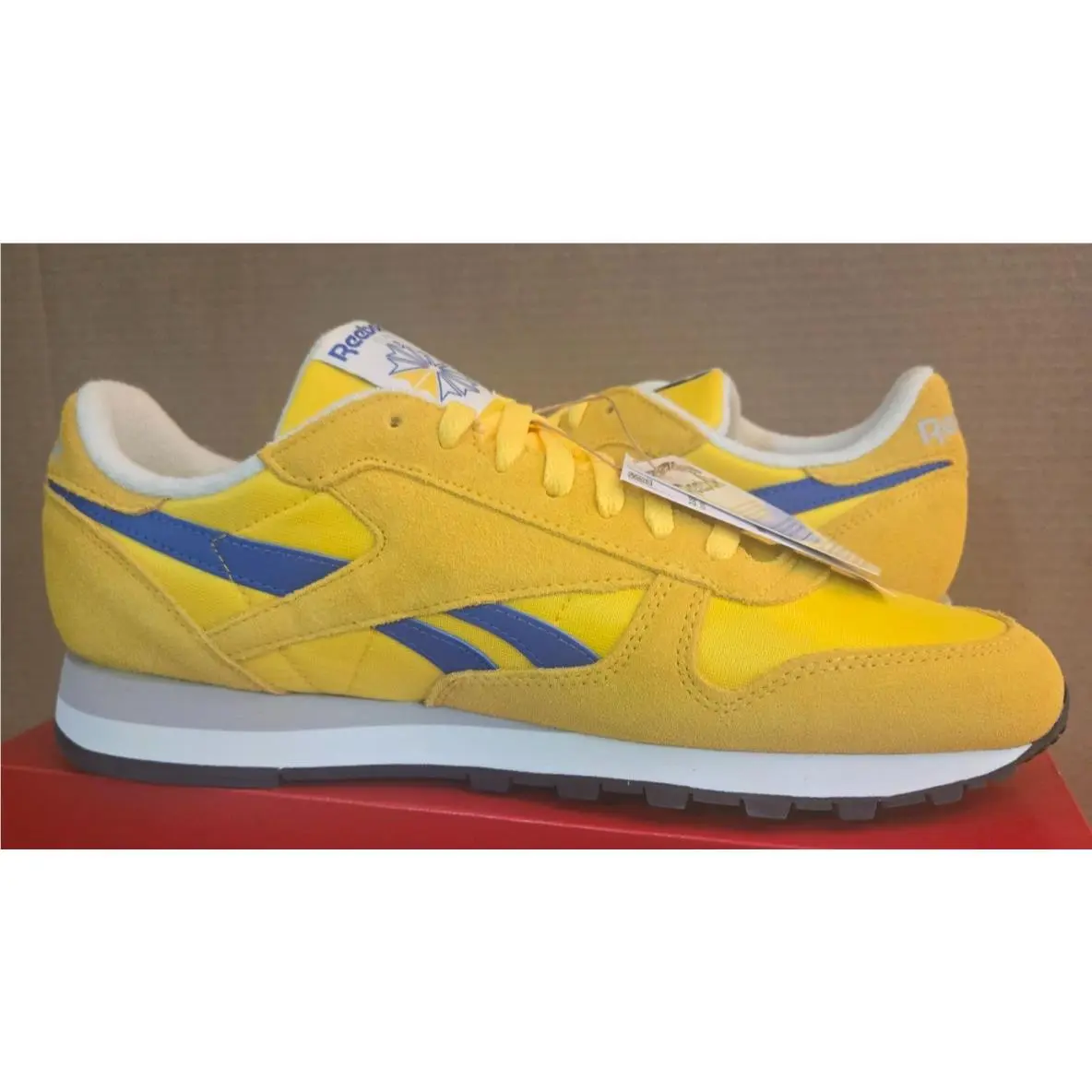 Reebok shoes - Reebok Lifestyle Classic - Lifestyle Classic - 100209520 - Golden Haze/Optimum Blue/Chalk (UPC: 197323353859) 5