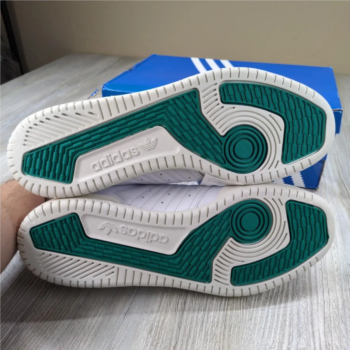 Adidas shoes - adidas Powerphase - Powerphase - LA4359 - White 3
