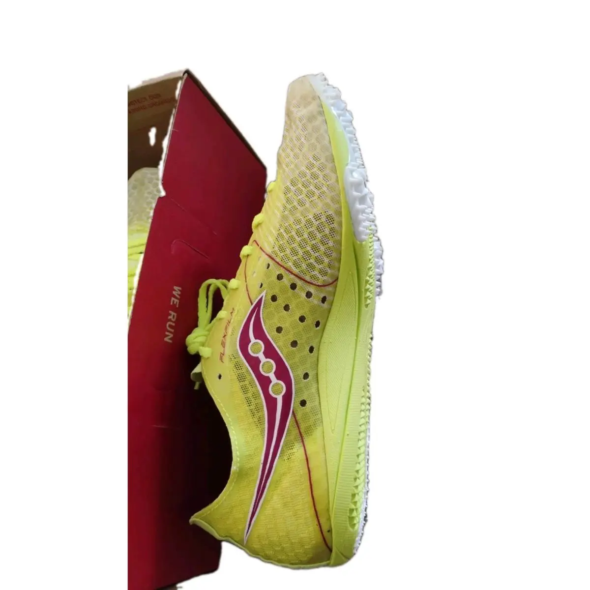 Saucony shoes - Saucony Endorphin LD4 - Endorphin - 19008-1 - Yellow (UPC: 720026754335) 10