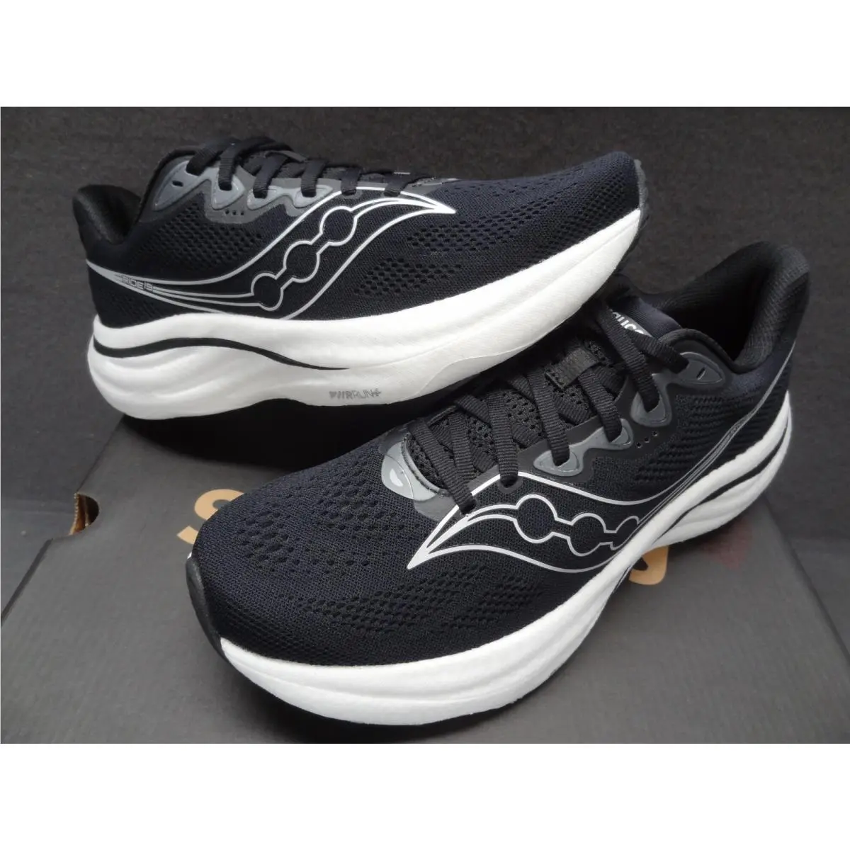 Saucony 9.5 43 Ride-19 Black Silver Running Sneaker Neutral Power S21055-100