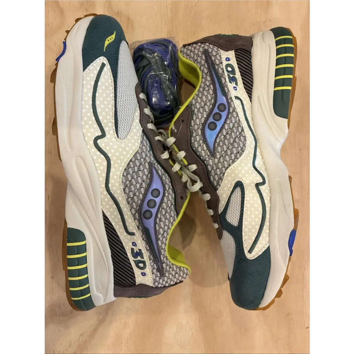 Saucony shoes - Saucony 3D Grid Hurricane x BODEGA Collab - S70764-1 - Green 2
