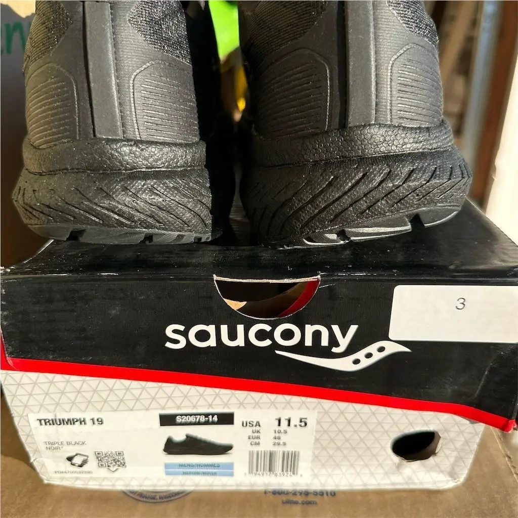 Saucony shoes - Saucony Triumph 19 - Triumph - S20678-14 - Black 8