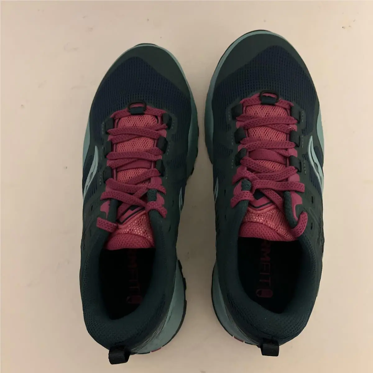 Saucony shoes - Saucony Xodus 10 - Xodus - S1055525 - Multicolor 1