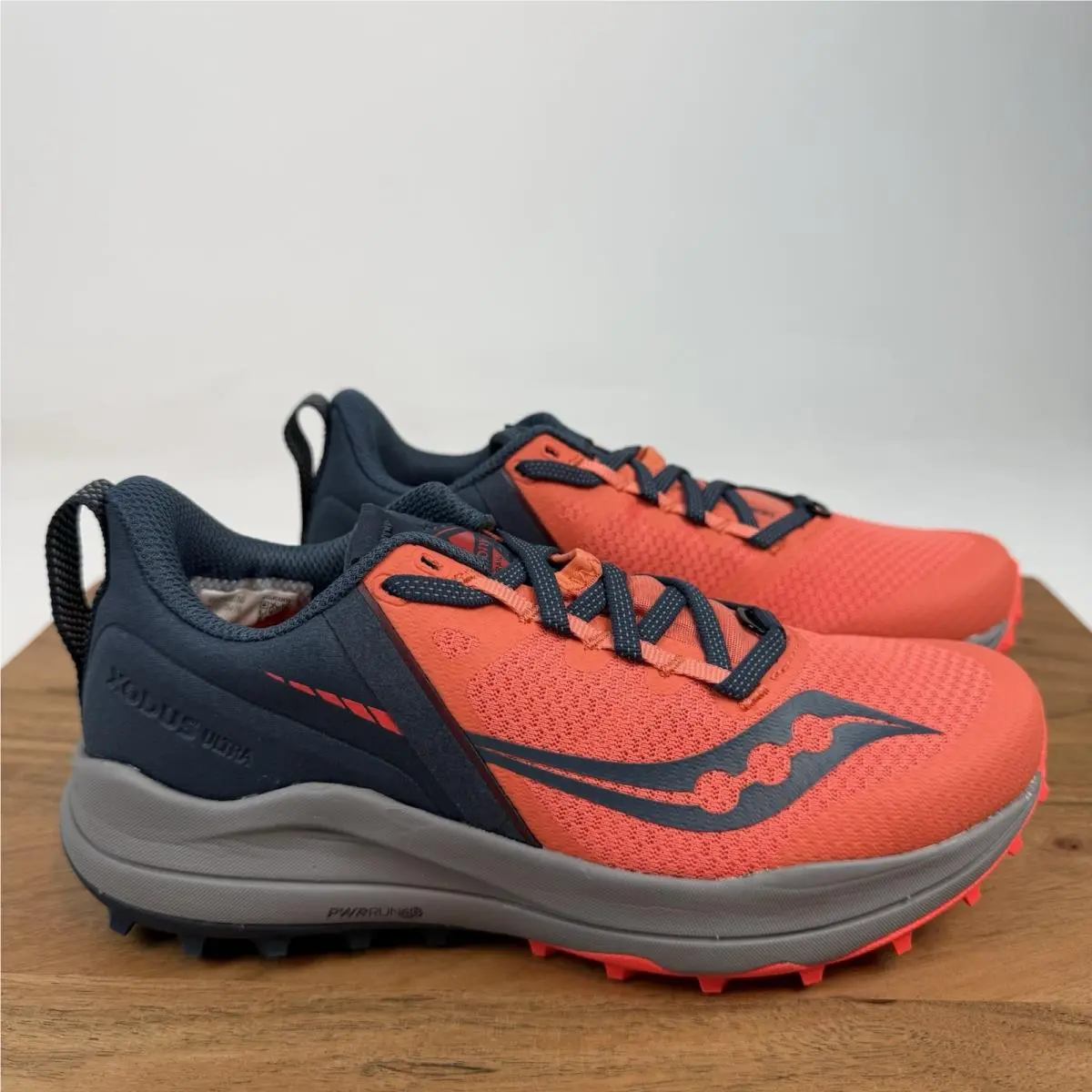 Womens Saucony Xodus Ultra Athletic Trail Running Sneakers Shoes Size 6