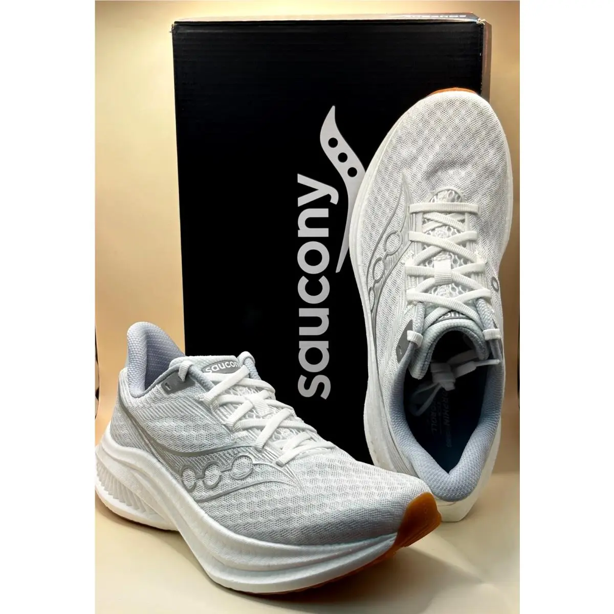 Saucony Endorphin Speed 5 S11007-10 White/gum Medium Women`s Running Shoes 9.5