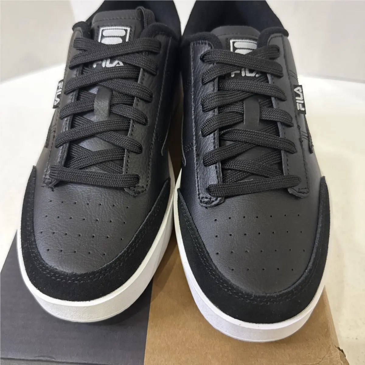 Fila shoes - Fila Royalton Perforated Lace Up - 1TM02025-003 - White 2