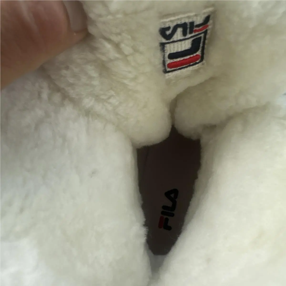 Fila shoes - Fila Disruptor Shearling - Disruptor Shearling - 5HM00544-125 - White (UPC: 0633641996953) 4
