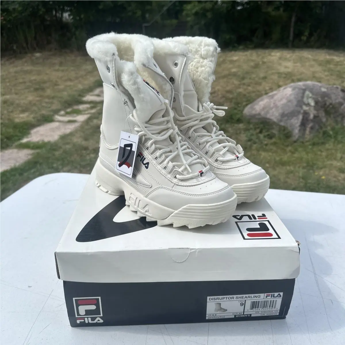 Fila Disruptor Shearling Boots Womens Size 9 Shoes Box White