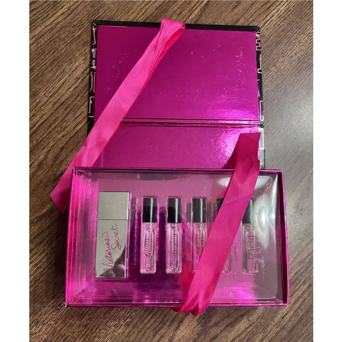Victoria`s Secret Edp Set 4 X 3ml Desire Heavenly Very Sexy Body SO IN Love by Victoria's Secret