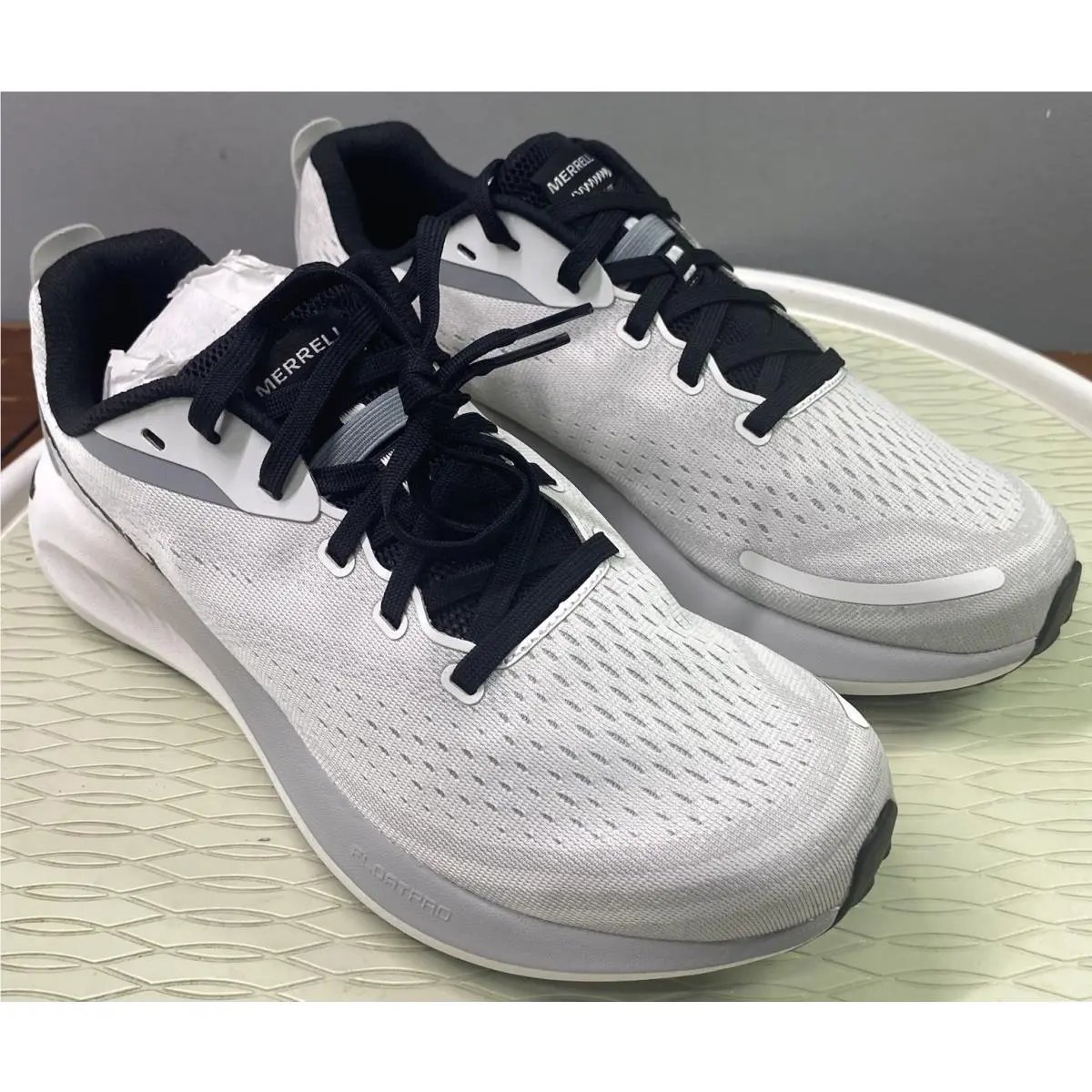 Merrell Men Morphlite White/black Road To Trail Running Shoes Sz.9 Sneakers