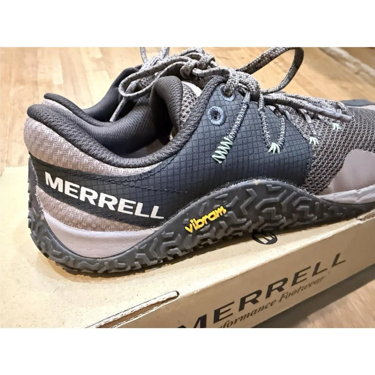 Merrell shoes - Merrell Trail Glove 7 - Trail Glove - Gray 1