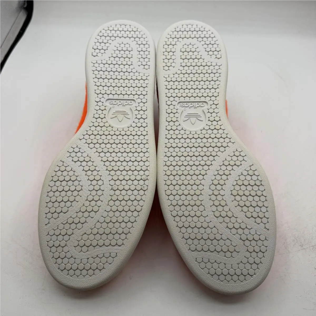 Adidas shoes - adidas Stan Smith Pharrell Williams - B25389 - Orange 8
